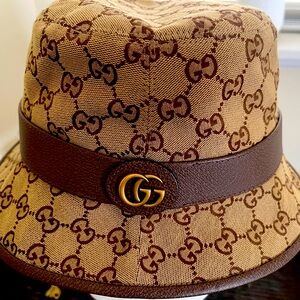 Gucci bucket hat